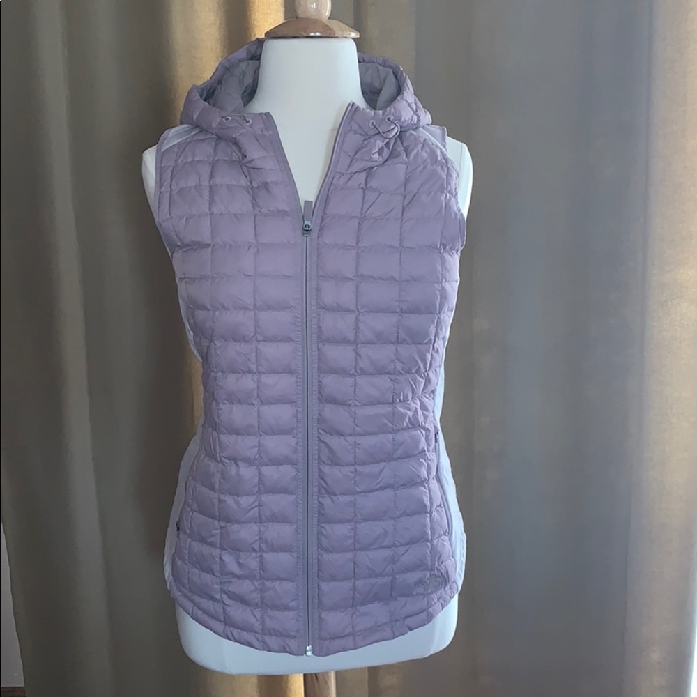 NORTH FACE VEST LIKE NEW!